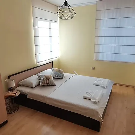 Lora Apartment Burgas